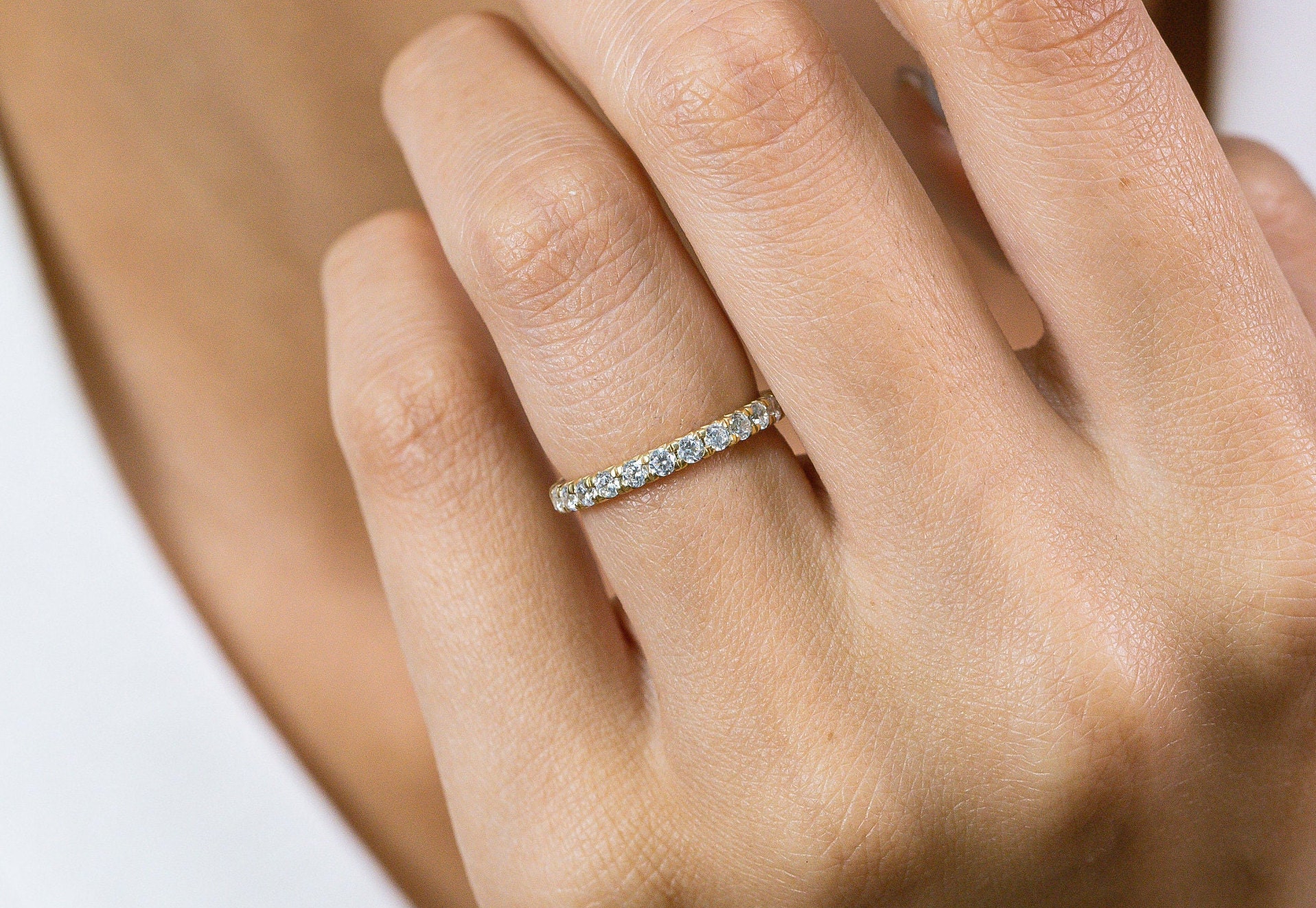 Diamant Ehering, 14K Solid Gold Full Eternity Band, Zierlicher Ring, Jahrestag Ring von QFineJewelry