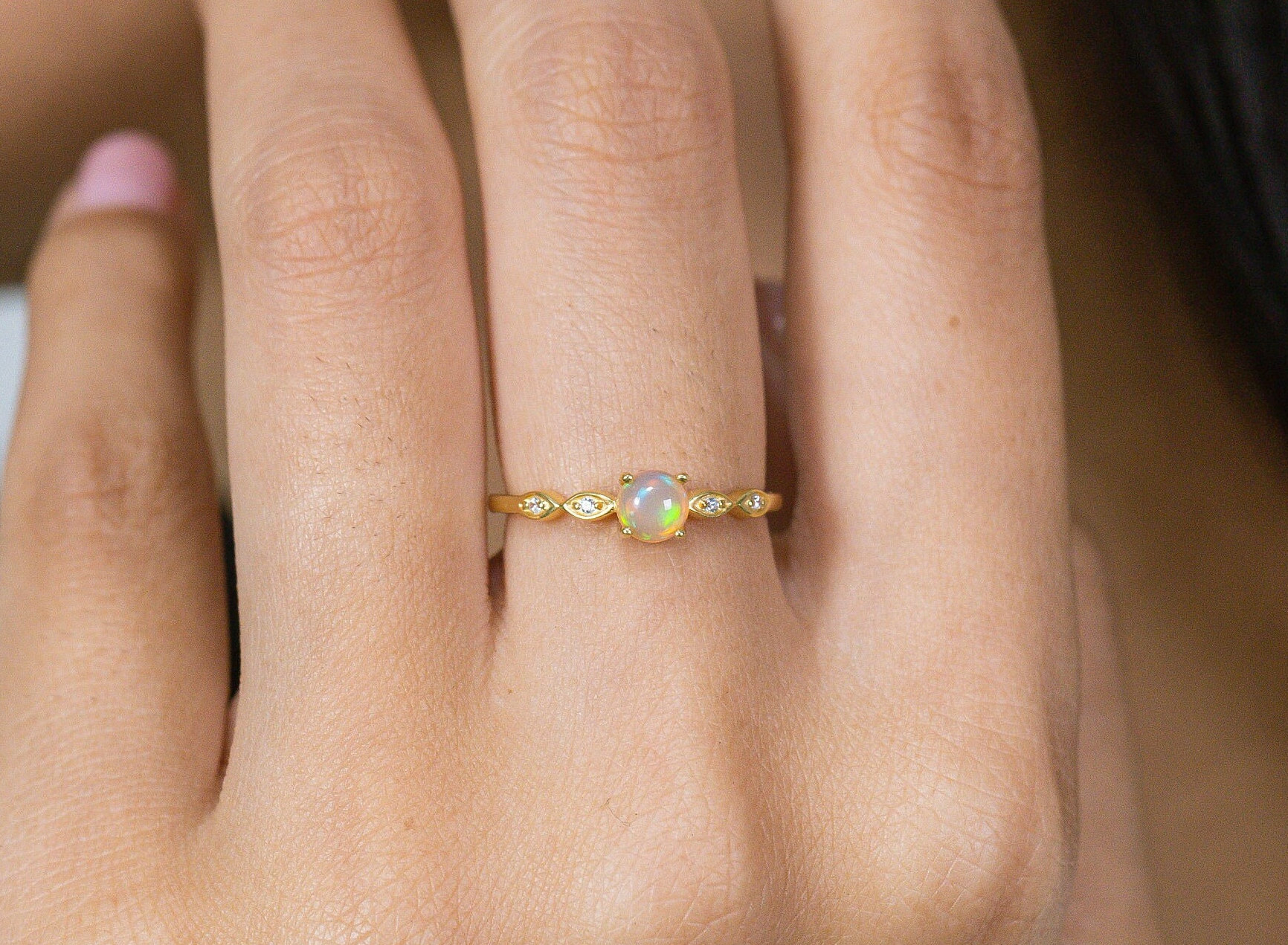 Opal Und Diamant Verlobungsring, Oktober Geburtsstein Ring, Jahrestag 14K Gold Einzigartiger Versprechen Ehering von QFineJewelry