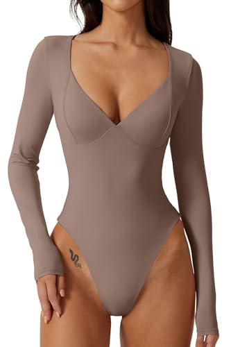 QINSEN Damen Langarm Bodysuit V-Ausschnitt Body Suits Seamed Cup Going Out Tops Shirt, Rose Taupe, M von QINSEN