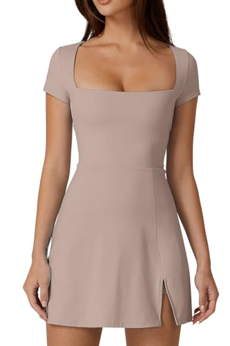 QINSEN Damen-Tenniskleid mit quadratischem Ausschnitt, kurze Ärmel, integrierte Shorts, Golfkleid mit Taschen, Rose Taupe, Groß von QINSEN