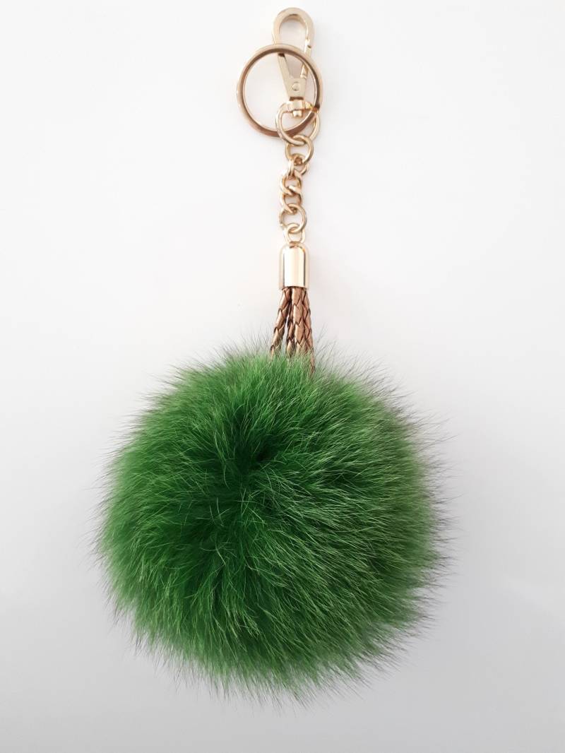 Heller Greenfox Bommel Schlüsselanhänger Mit Kunstleder Band. Fuchs Taschenanhänger. Pelz Schlüsselanhänger Heller Greenfox Bommel Schlüsselanhänger Mit Kunstleder Band. Fuchs Taschenanhänger. Pelz Schlüsselanhänger von QLeathercom