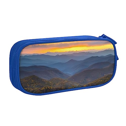 QQLADY Blue Ridge Parkway Mountains Großes Federmäppchen Federmäppchen mit Reißverschlussfächern Stifttasche Ästhetisches Federmäppchen für Erwachsene Federmäppchen Stifteetui für Büro, blau, von QQLADY