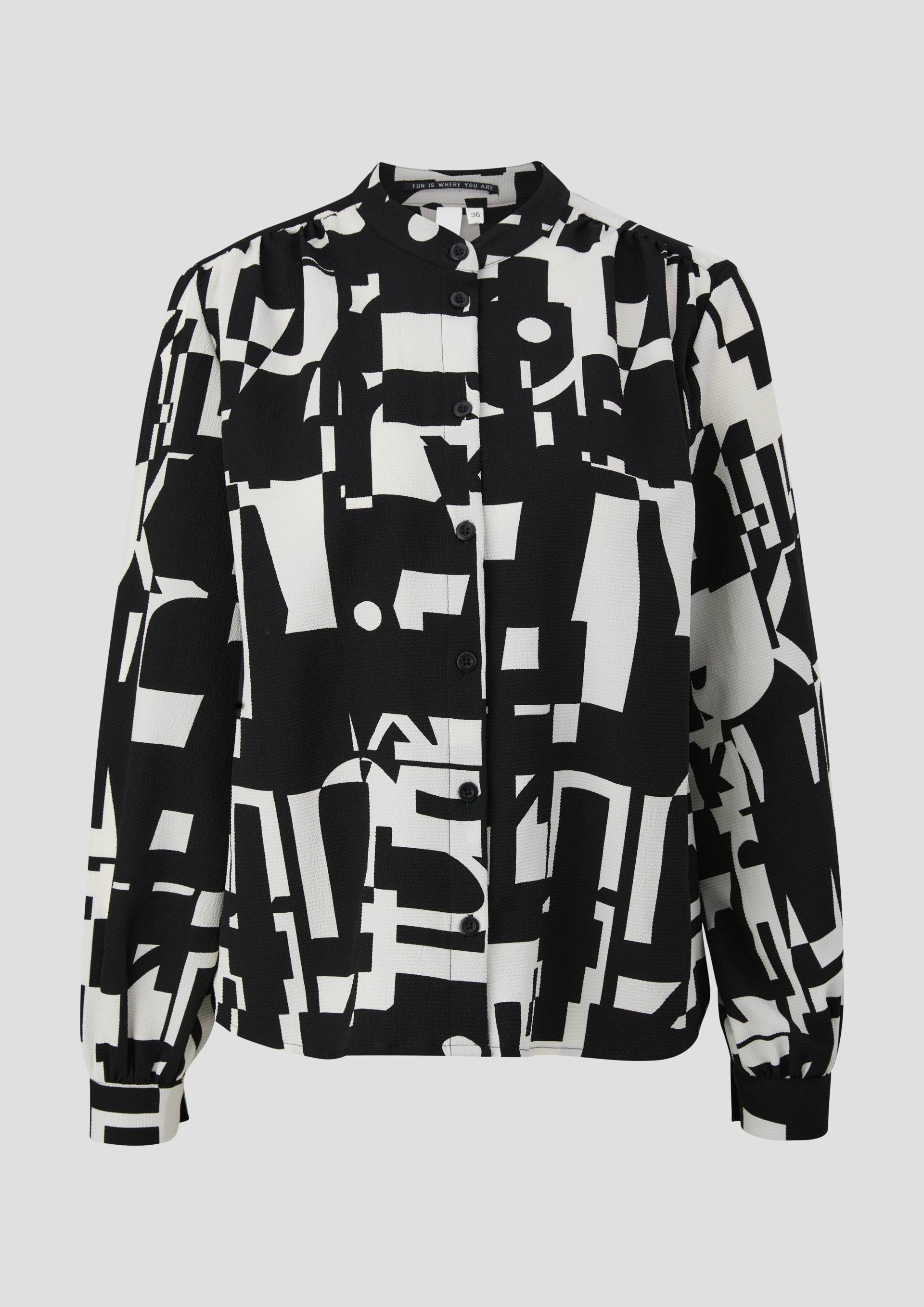 QS - Hochgeschlossene Bluse mit Allover-Print, Damen, schwarz|weiß von QS