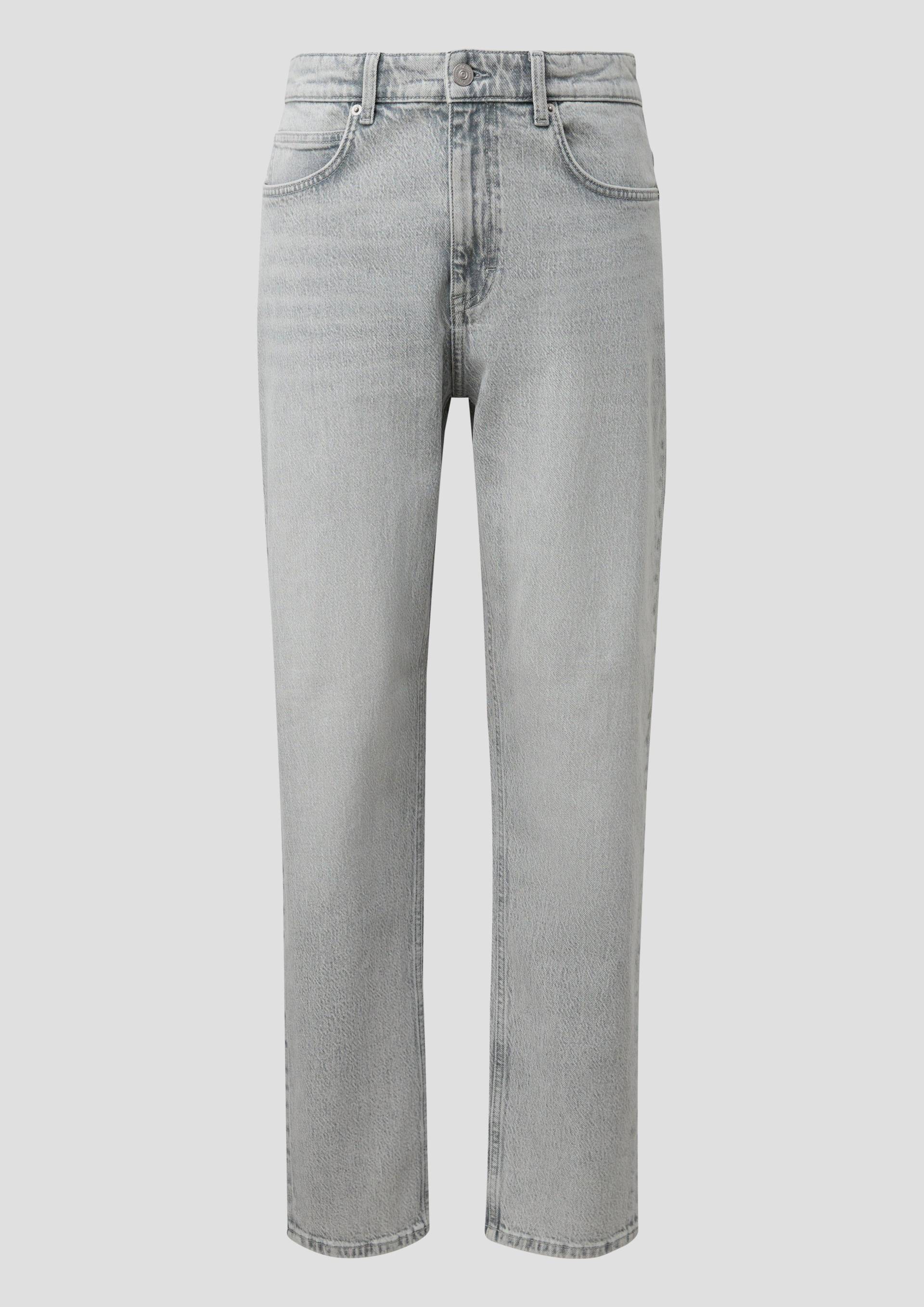 QS - Devon: Relaxed Fit / Mid Rise / Tapered Leg, Herren, grau QS - Devon: Relaxed Fit / Mid Rise / Tapered Leg, Herren, grau von QS