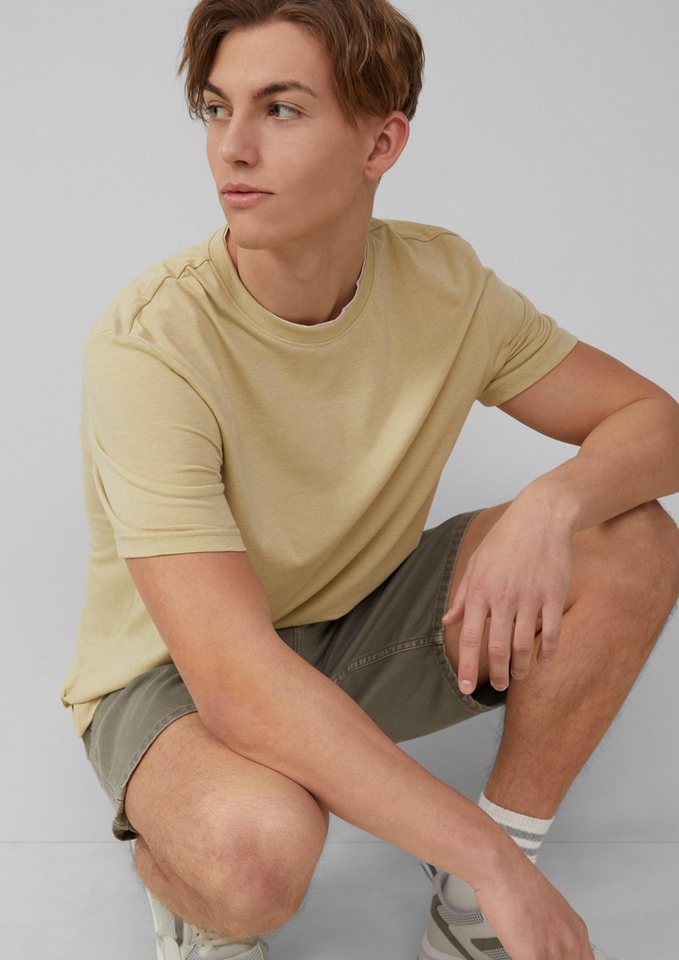 QS Kurzarmshirt T-Shirt Meliertes T-Shirt mit Layering-Detail am Kragen von QS