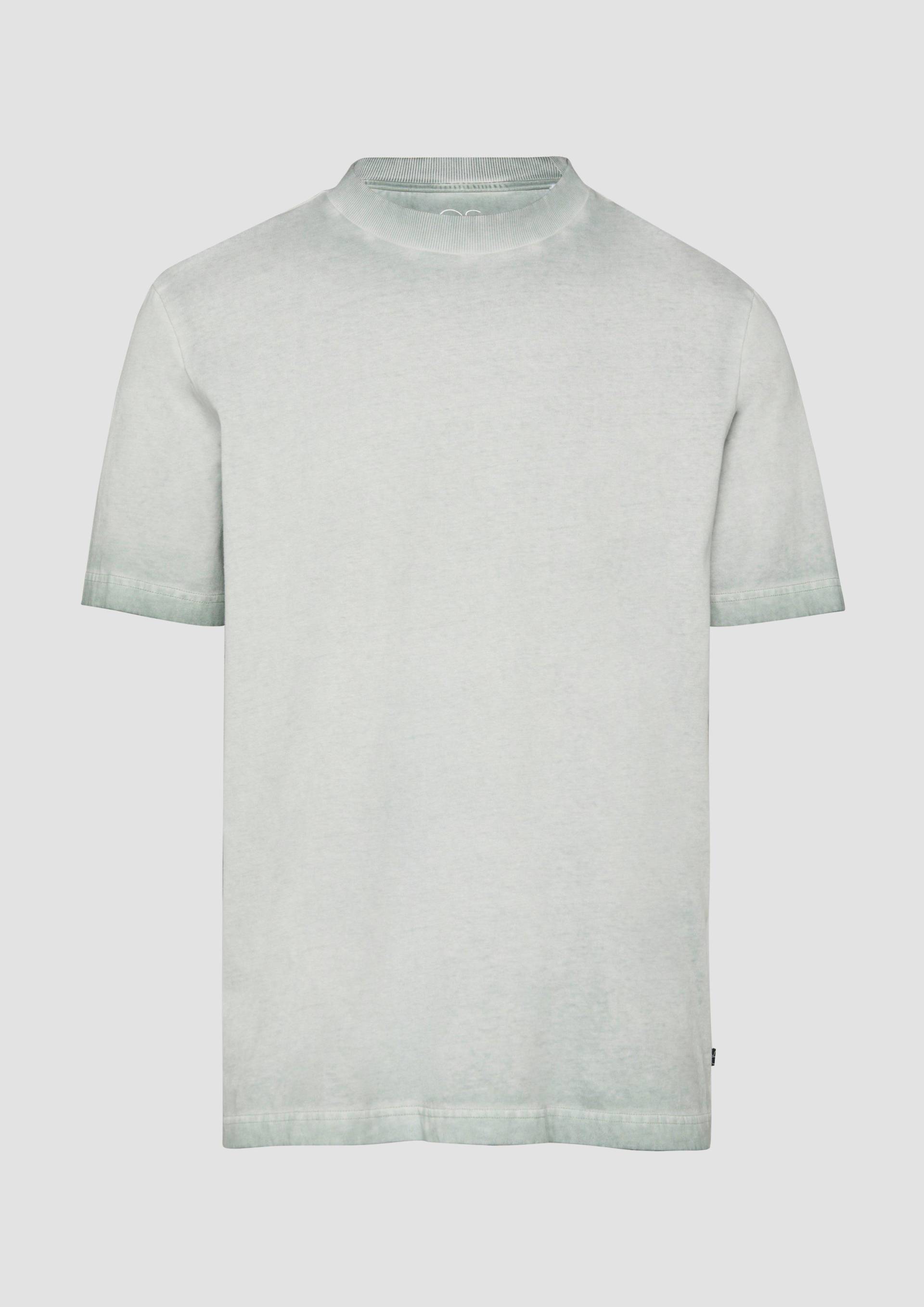 QS - Rundhals T-Shirt mit Wascheffekt, Herren, grün von QS