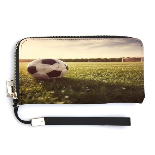 QSKDLAC RFID-Geldbörse für Damen, personalisierbar, bunt, Ananas, lang, Clutch, Kartenetui für Damen und Herren, Fußball auf einem Feld, 20.0*10.5cm, Modern von QSKDLAC