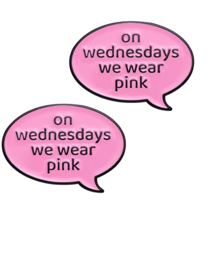 QTAOEIONG Brosche mit Aufschrift "On Wednesdays We Wear", Emaille, Rosa, 2 Stück QTAOEIONG Brosche mit Aufschrift "On Wednesdays We Wear", Emaille, Rosa, 2 Stück von QTAOEIONG