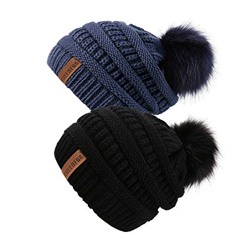 Queenfur Strickmütze für Damen, lässige Passform, Wollmütze mit Bommel aus Kunstfell, weiche und warme Skimütze für Winter, F1-black/denim blue 2pack, Large von QUEENFUR