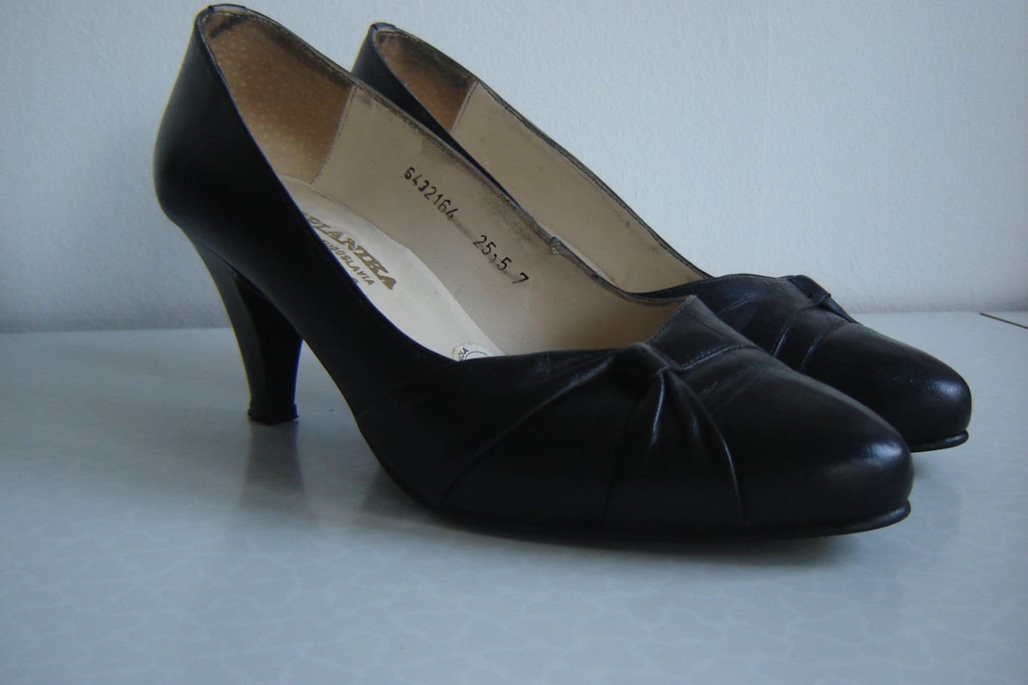 Sale Vintage Schwarze 70Er Leder Planika High Heel Schuhe von QooQooSVintage