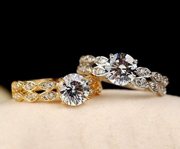 14K Gold Diamant Verlobungsring Boho Pave Band, 4 Krappenfassung von Qrystaljewelry