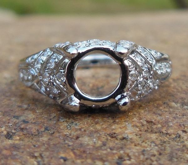 14K Weißgold Diamant Semi Mount Ring - 6 Mm Rund von Qrystaljewelry