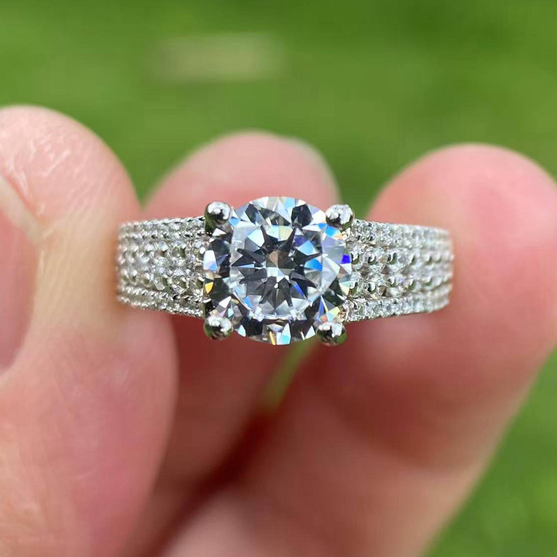 14K Weißgold Diamant Verlobungsring - 0.50 Karat von Qrystaljewelry