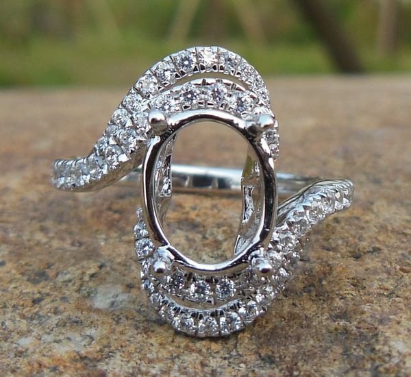 Solid14K Weißgold 7 X 9 Mm Oval Form Mode Semi Mount Ring/Diamant von Qrystaljewelry