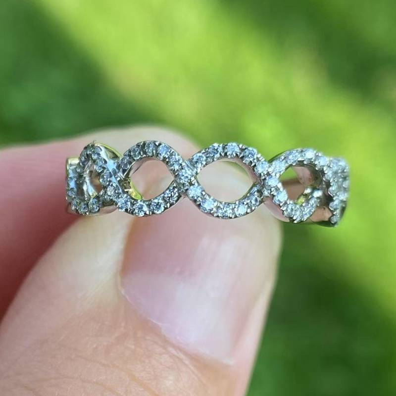 Solide 14K Weißgold Fashion Band/Hochzeitsring von Qrystaljewelry