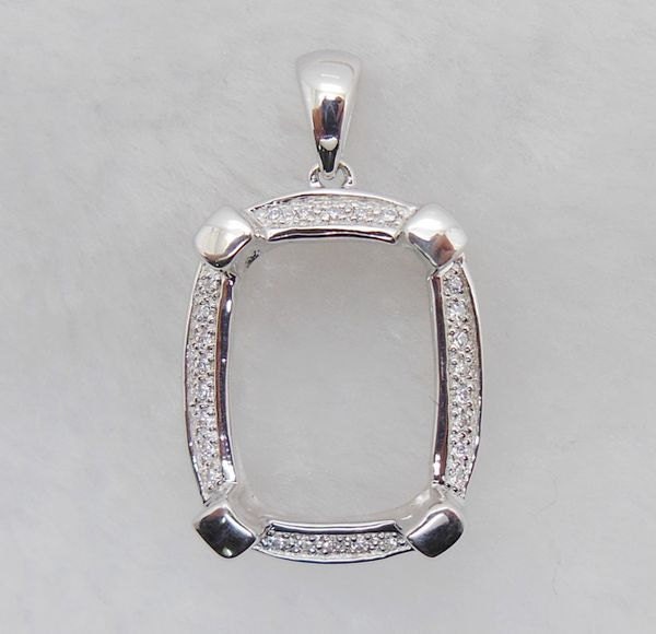 Solide 14K Weißgold Kissenschliff Form 12 X 16 Mm Semi Mount Anhänger von Qrystaljewelry