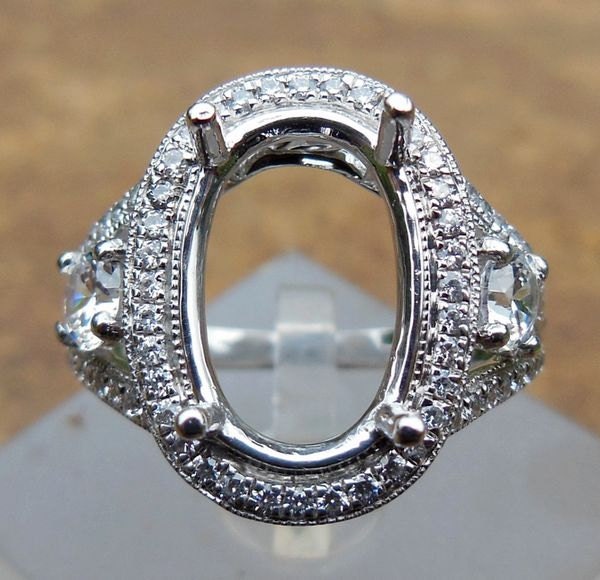 Massives 14K Weißgold Oval 9 X 14 Mm Mode Halb Montierter Ring/Diamantring von Qrystaljewelry