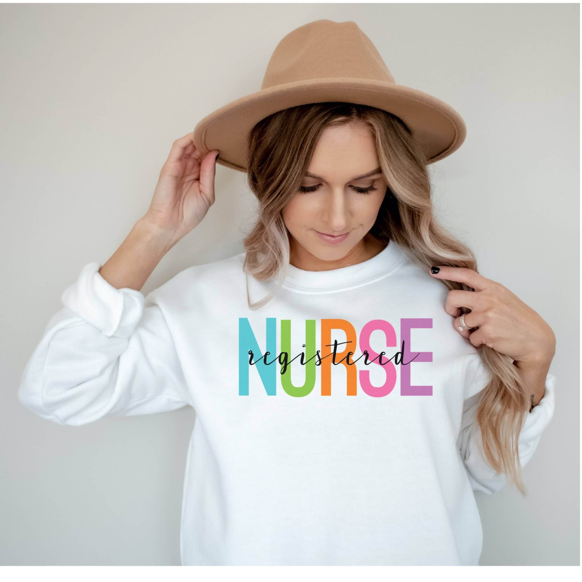 Krankenschwester Sweatshirt Registrierte Pullover Still Grafik Shirt Grad Geschenke Anerkennung Krankenpflege Student Shirts Absolvent Rn Week Krankenschwester Sweatshirt Registrierte Pullover Still Grafik Shirt Grad Geschenke Anerkennung Krankenpflege Student Shirts Absolvent Rn Week von QuailRunDesigns
