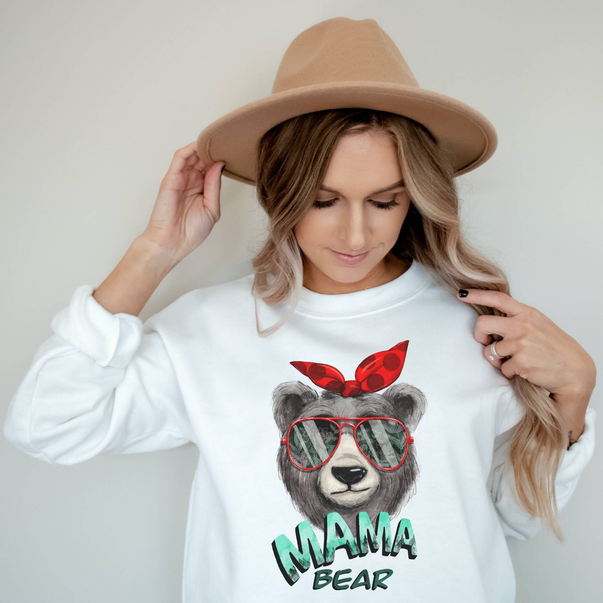 Mama Bär Sweatshirt Muttertagsgeschenk Pullover Geschenk Für Tier Natur Liebhaber Shirt Baby Shower Geschenke Süße von QuailRunDesigns