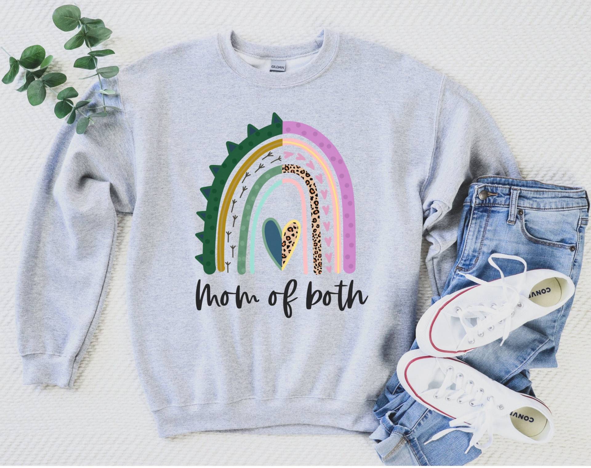 Mom Of Both Sweatshirt Shirt Split Rainbow Für Jungen Und Mädchen Life Sweater Camo Leopard Print Geschenk Mutter Mama Von Top von QuailRunDesigns