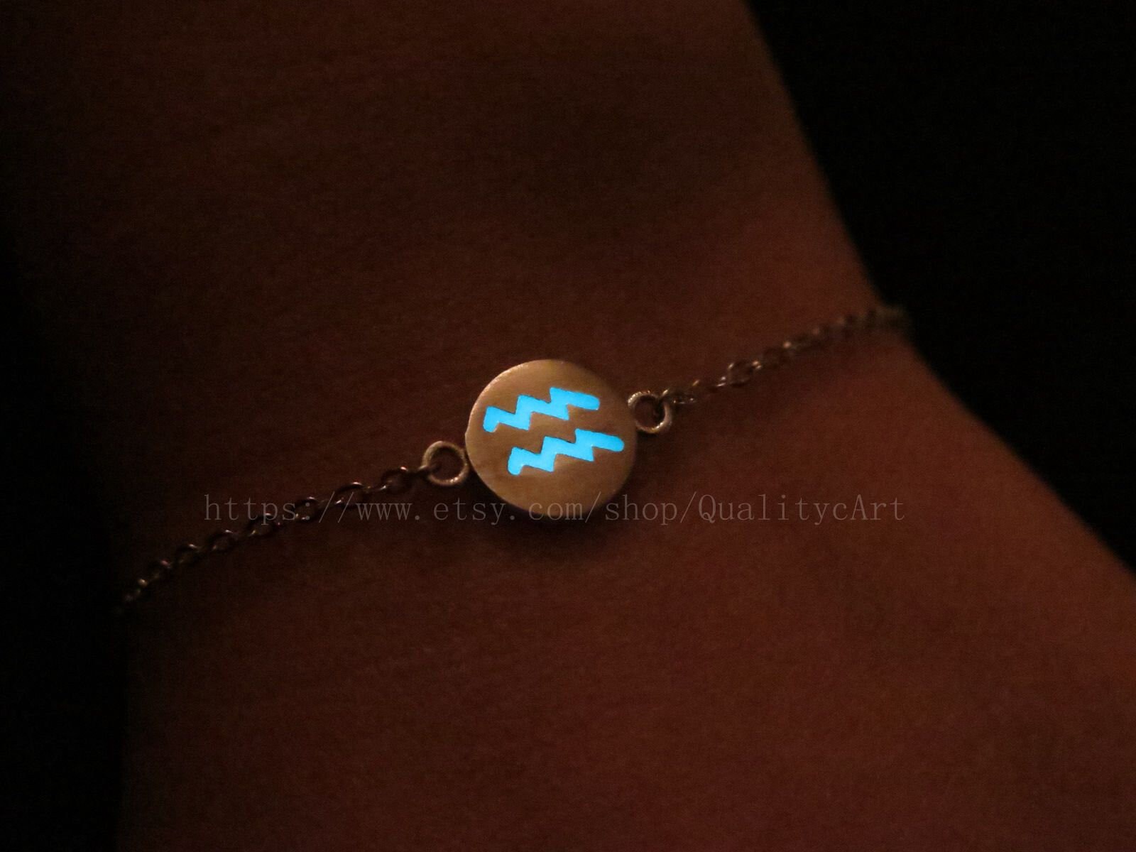 Wassermann Sternzeichen Armband Charms, Leuchtenden Armband, Schmuck, Konstellation Geschenk Wassermann Sternzeichen Armband Charms, Leuchtenden Armband, Schmuck, Konstellation Geschenk von QualitycArt