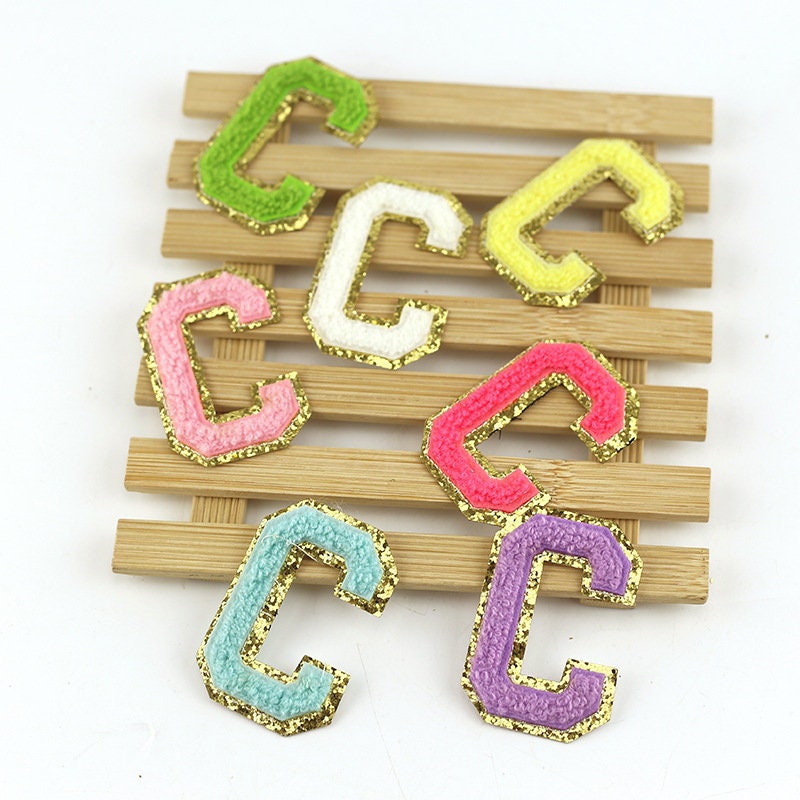 Kleben Bunte Glitzer Chenille Bestickte Buchstaben A-Z Applikation Aufnäher, Namen Stick Patches von QualitypatchesShop