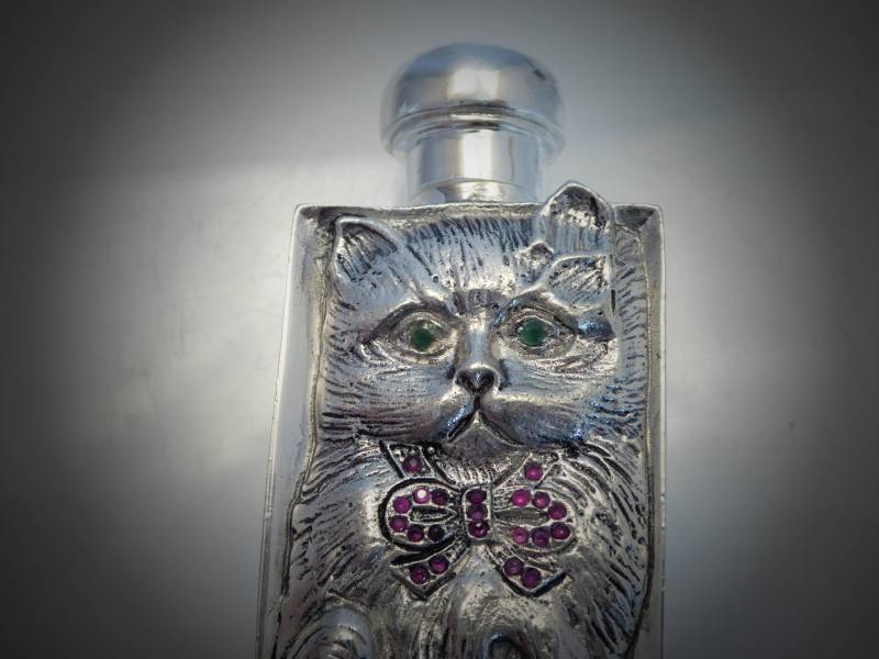 Echter Smaragd Und Rubin Set Katze Parfüm Flasche von Quantiquecollectable
