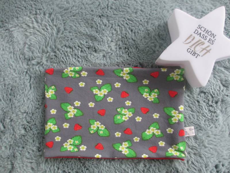 Sale Loop Schlupfschal Halssocke Erdbeeren Klein von QuatschundQuassel