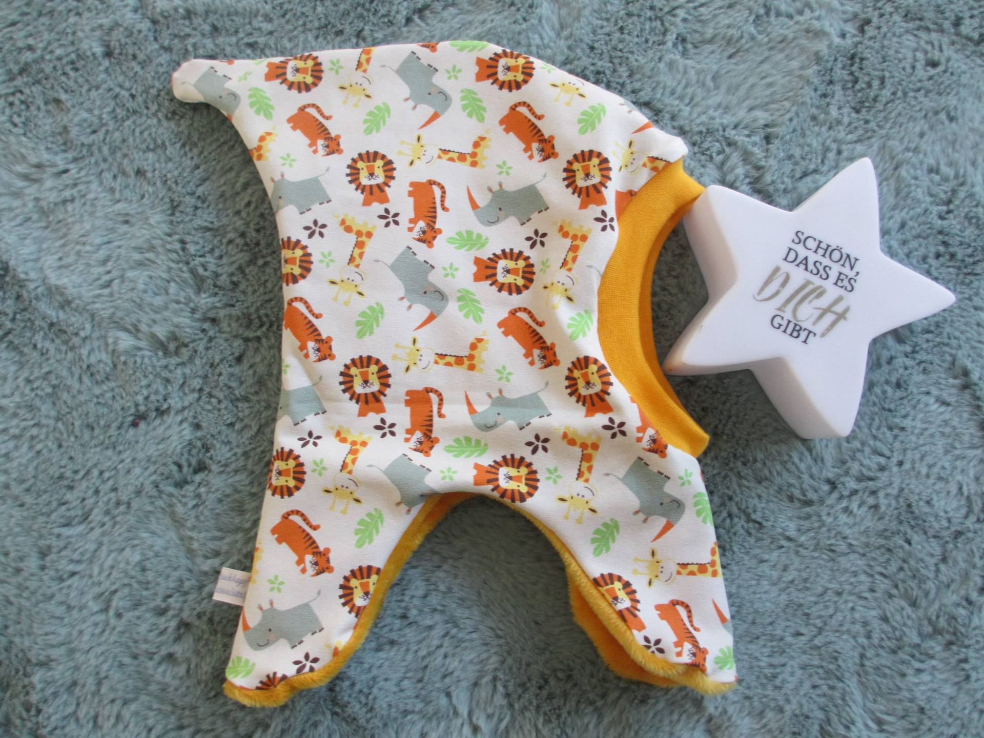 Schalmütze Schlupfmütze Safari Kuschelfleece Ku 39-41 von QuatschundQuassel