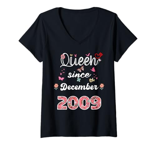Damen Königin seit Dezember 2009 Blumen 2009 Dezember Geburtstag T-Shirt mit V-Ausschnitt von Queen since December 2009 flowers 2009 December