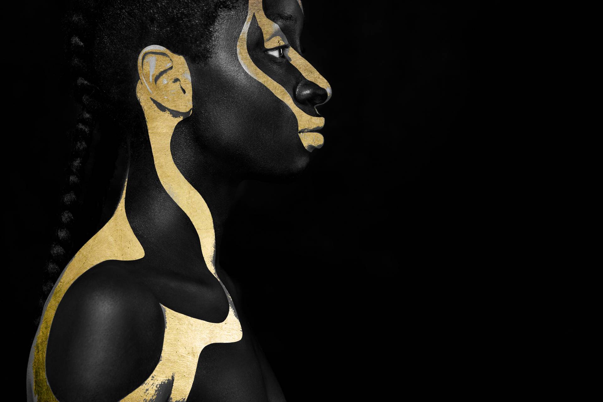 queence Acrylglasbild "Amun-Re" Bilder von Frauen  Fashion  Frau  Gemälde  Magazincover  Mode  Modern 1 Stk. tlg. von Hand eingearbeitete Blattgold Applikationen von Queence