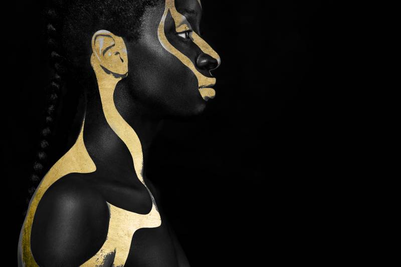 queence Acrylglasbild "Amun-Re" Bilder von Frauen  Fashion  Frau  Gemälde  Magazincover  Mode  Modern 1 Stk. tlg. von Hand eingearbeitete Blattgold Applikationen von Queence