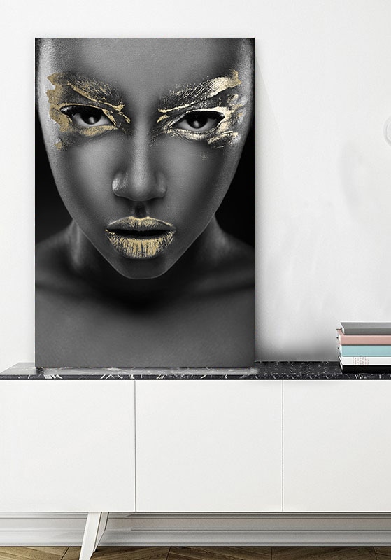 queence Acrylglasbild "Behdeti" Bilder von Frauen  Fashion  Frau  Gemälde  Magazincover  Mode  Modern 1 Stk. tlg. von Hand eingearbeitete Blattgold Applikationen von Queence