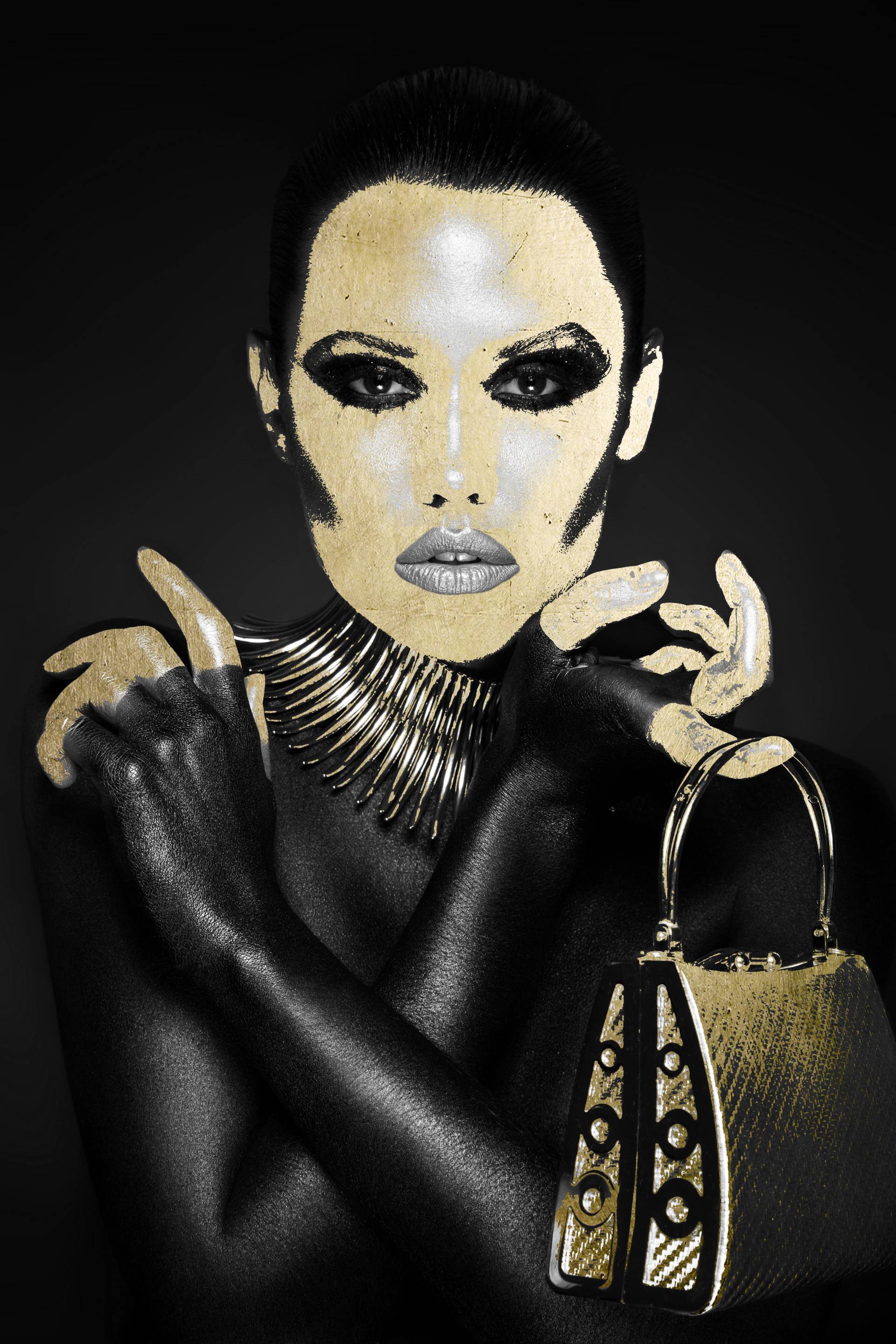 queence Acrylglasbild "Chensit" Bilder von Frauen  Fashion  Frau  Gemälde  Magazincover  Mode  Modern 1 Stk. tlg. von Hand eingearbeitete Blattgold Applikationen von Queence