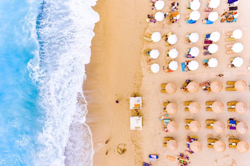 queence Acrylglasbild "Strand" Meer  Meer Bilder  Spanien  Strand  Strandbilder Fine Art-Print in Galeriequalität von Queence