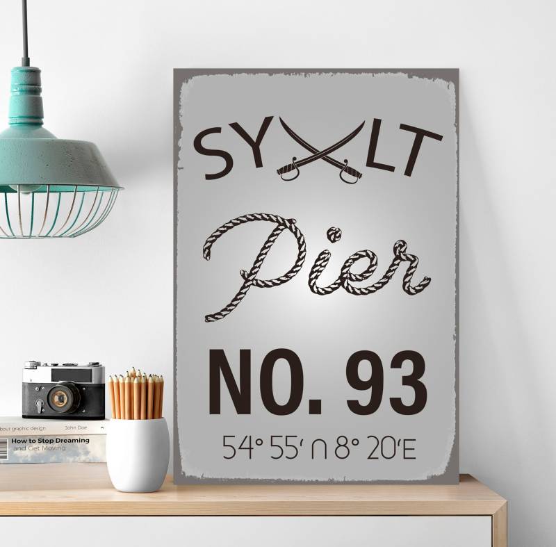 queence Metallbild "Sylt Pier" Meer  Meer Bilder  Schriftzug  Strand 1 Stk. tlg. Stahlschilder von Queence