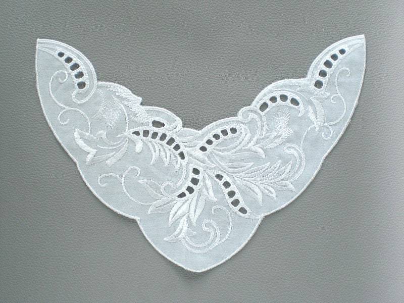 Spitzeneinsatz Off White Spitzenapplikation Einsatzspitze Spitzenausschnitt von QueenofGarbage