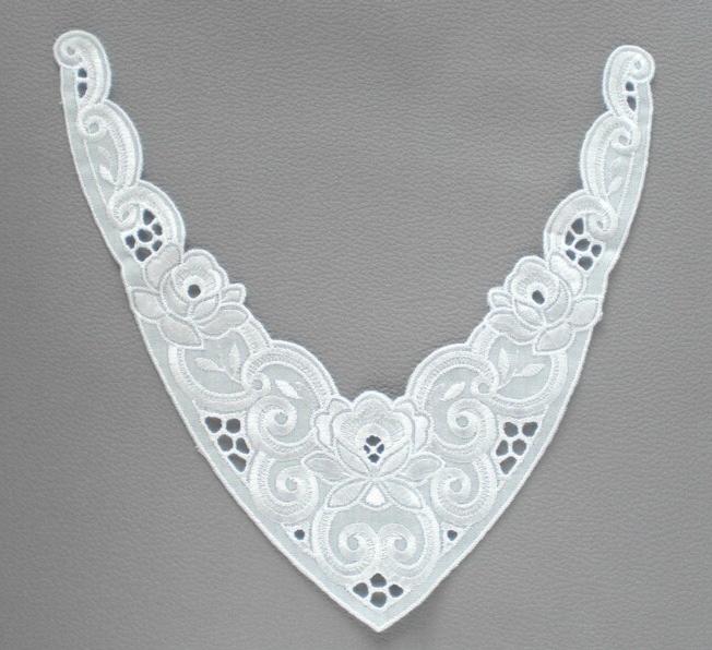 Weißer Spitzeneinsatz Einsatzspitze Spitzenapplikation Spitzenausschnitt Applikation von QueenofGarbage