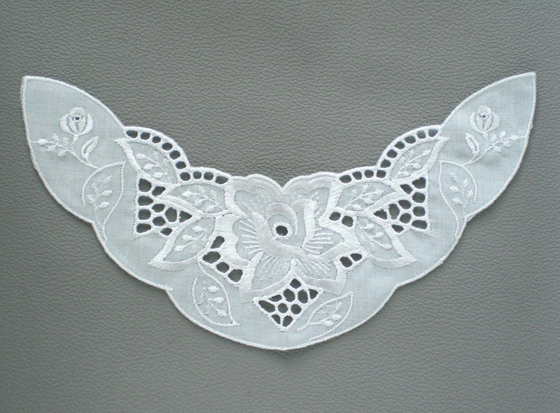 Weißer Spitzeneinsatz Spitze Applikation Spitzenapplikation Einsatzspitze von QueenofGarbage