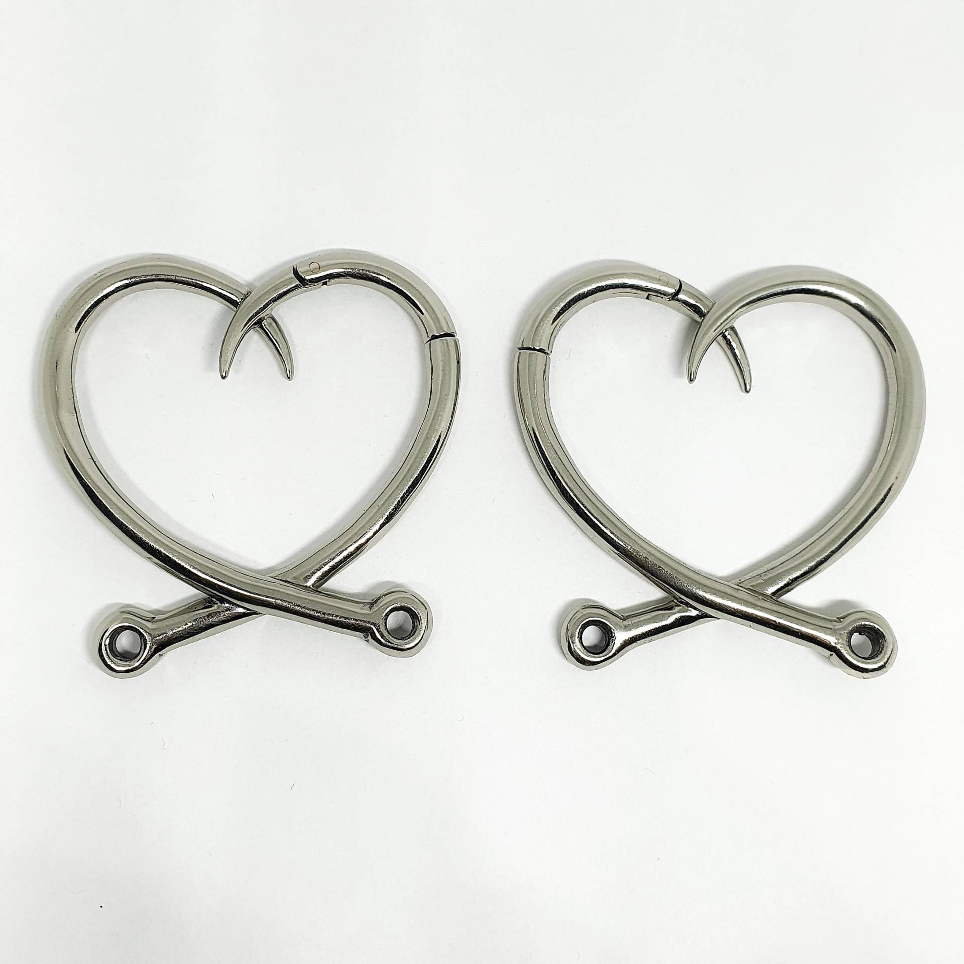 Body Suspension Hook Earweights Body Suspension Hook Earweights von QueenoftheAshes
