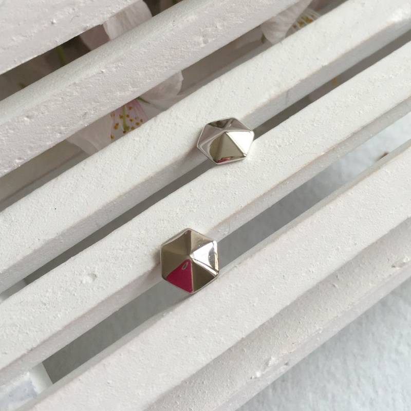Sechseck Sterling Silber Ohrringe-Plain Metall Ohrringe-Phantasie Schnitt Ohrringe-Kleine Ohrringe-Silber Ohrstecker Ohrringe-Fancy Urlaub Geschenk von QueensJewelryOnline
