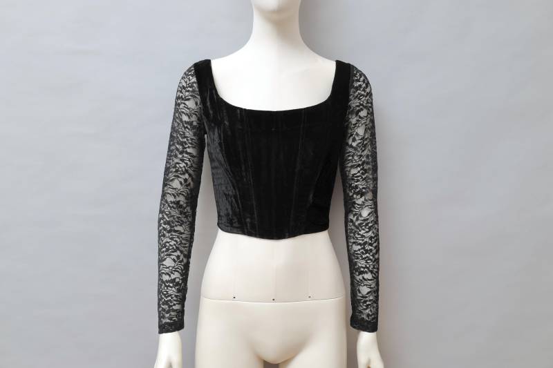 1990Er Jahre Emmanuelle Khanh Schwarzer Samt Und Korsettspitze Top - Medium/Large von QuerelleDesFemmes