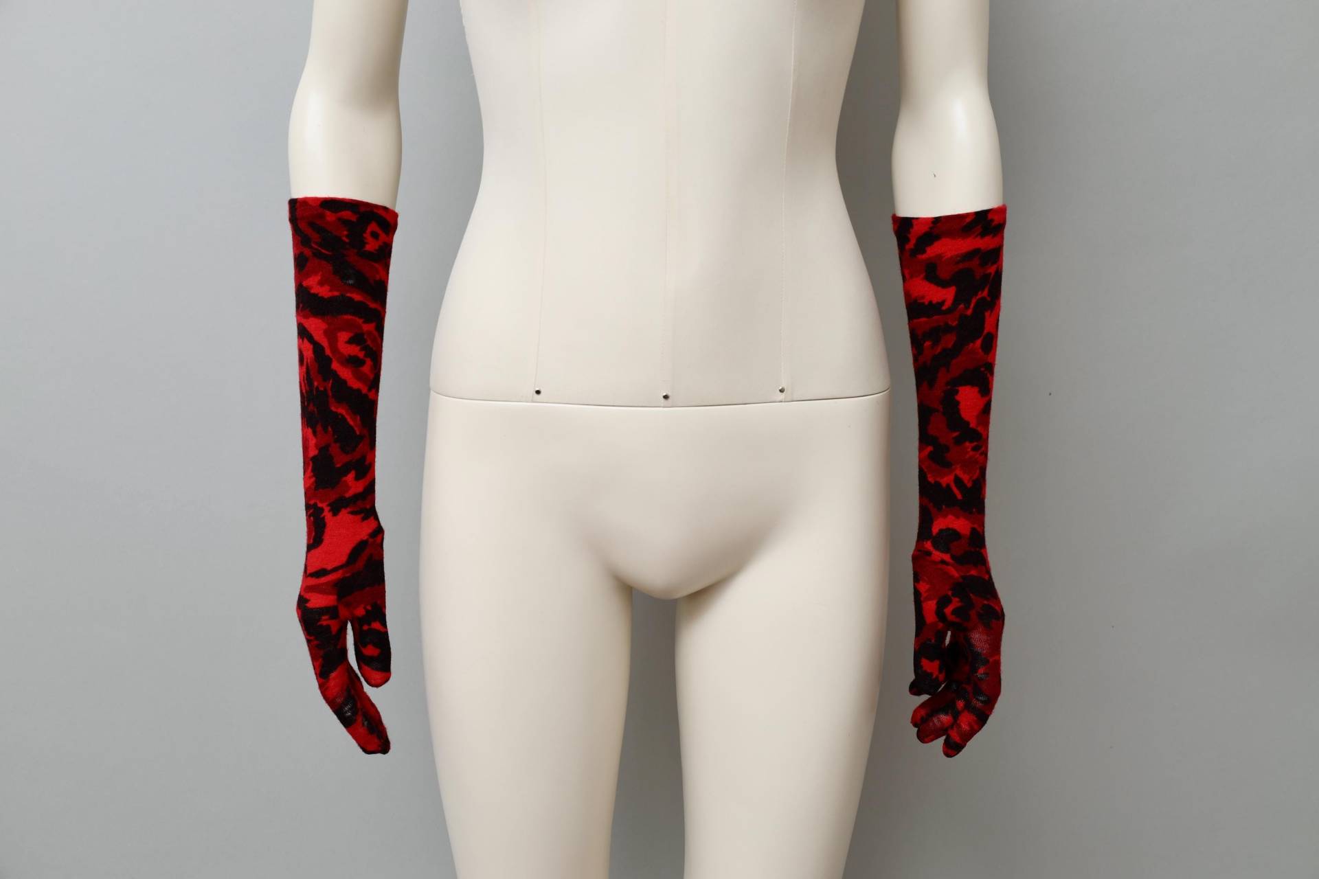 Ende 1980Er/Anfang 1990Er Jahre Yvan & Marzia Rote Leopard Lange Strickhandschuhe von QuerelleDesFemmes