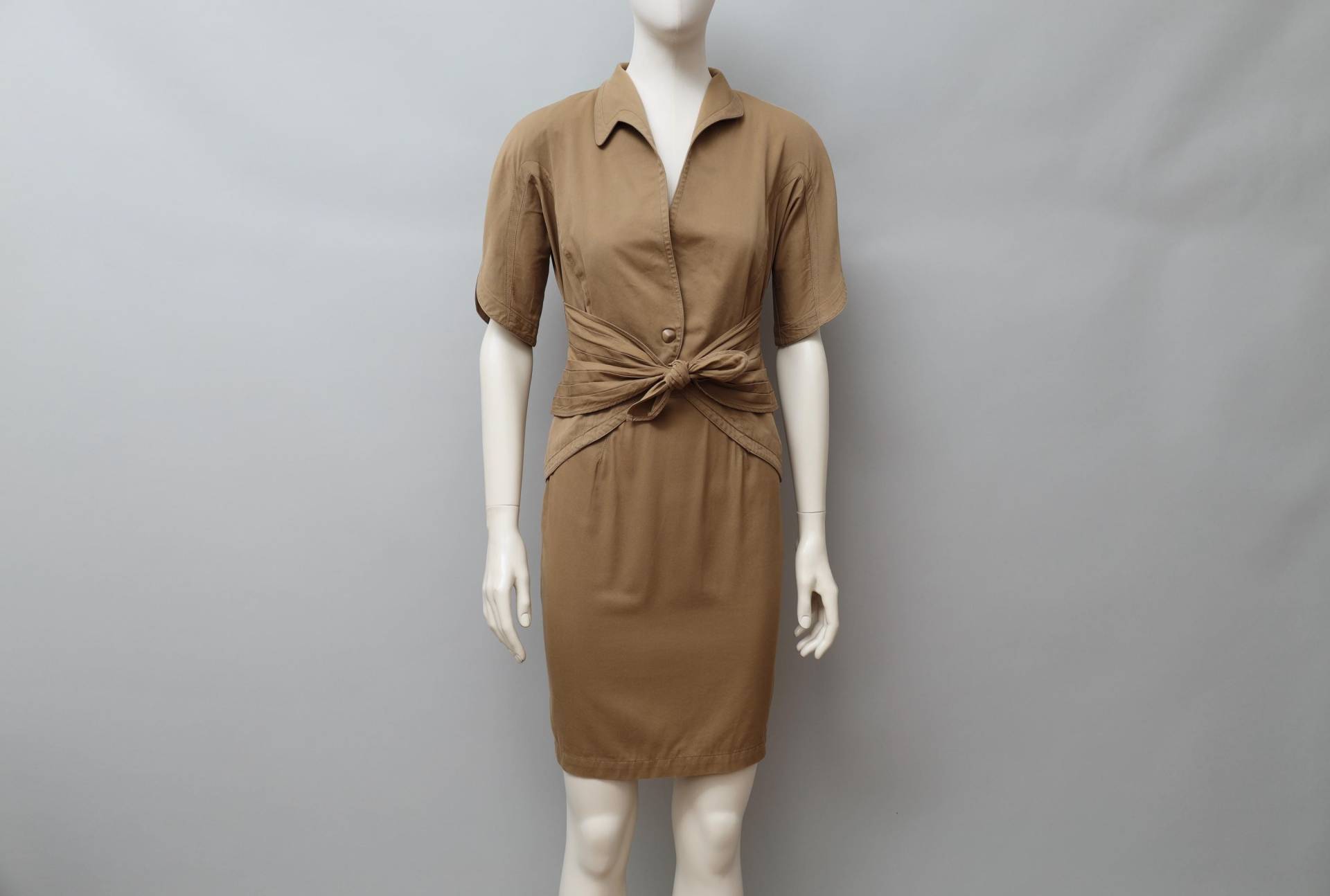 Ende 1980Er/Anfang 1990Er Thierry Mugler Active Khaki Ensemble von QuerelleDesFemmes