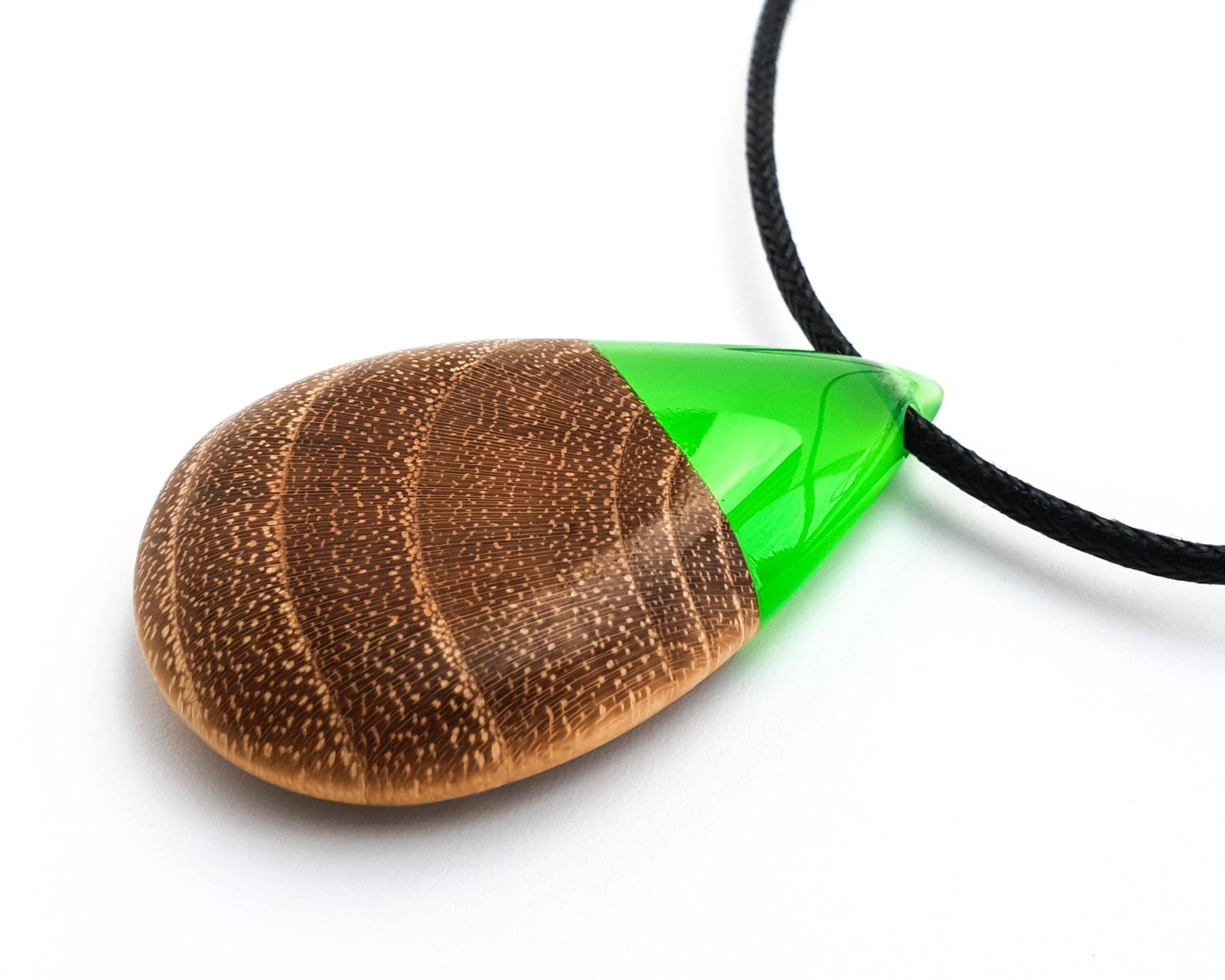 Grüner Anhänger/Fluoreszierende Teardrop Holz Und Harz Schmuck Grüne Halskette Holz-Anhänger Natur Inspiriert Grüner Anhänger/Fluoreszierende Teardrop Holz Und Harz Schmuck Grüne Halskette Holz-Anhänger Natur Inspiriert von QueseraPL