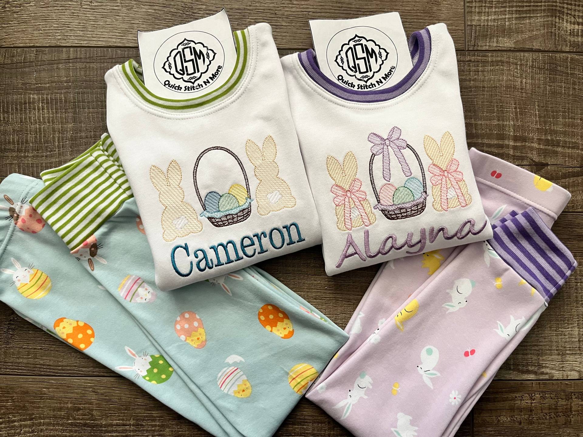 Monogramm Osterpyjamas, Kinder Hase Mit Osternest Pjs, Passende Geschwister Jungen Mädchen Kleinkind Ostern Pyjamas, Osterkorb Füllung Geschenk von QuickStitchNmore