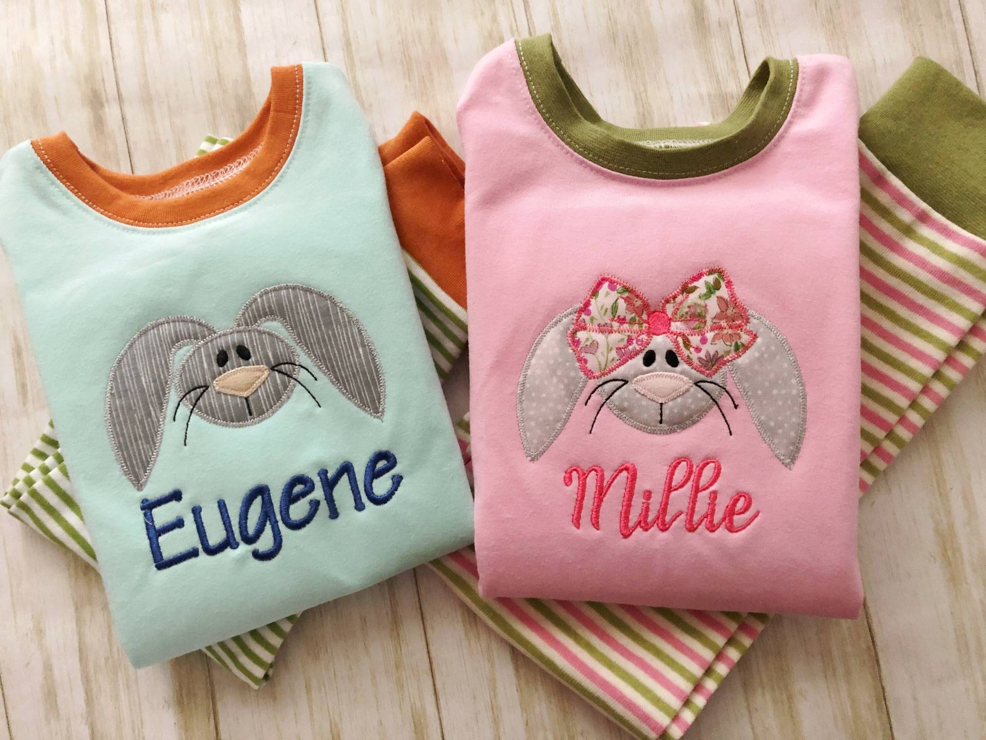 Personalisierter Kinder Osterpyjama, Osterhasen Pyjama Für Mädchen Jungen Baby Kleinkind, Passende Geschwister Osterpyjamas, Ostergeschenke von QuickStitchNmore