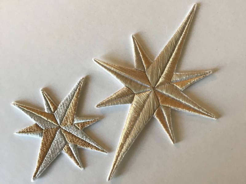 2-Farbiger Aufnäher Mit Sternstickerei von QuidVis