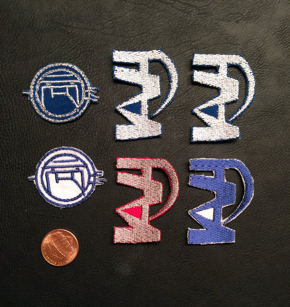 Komaru Naegi Dangan Ronpa Ein Weiteres Ende Bestickte Cosplay Patches von QuidVis