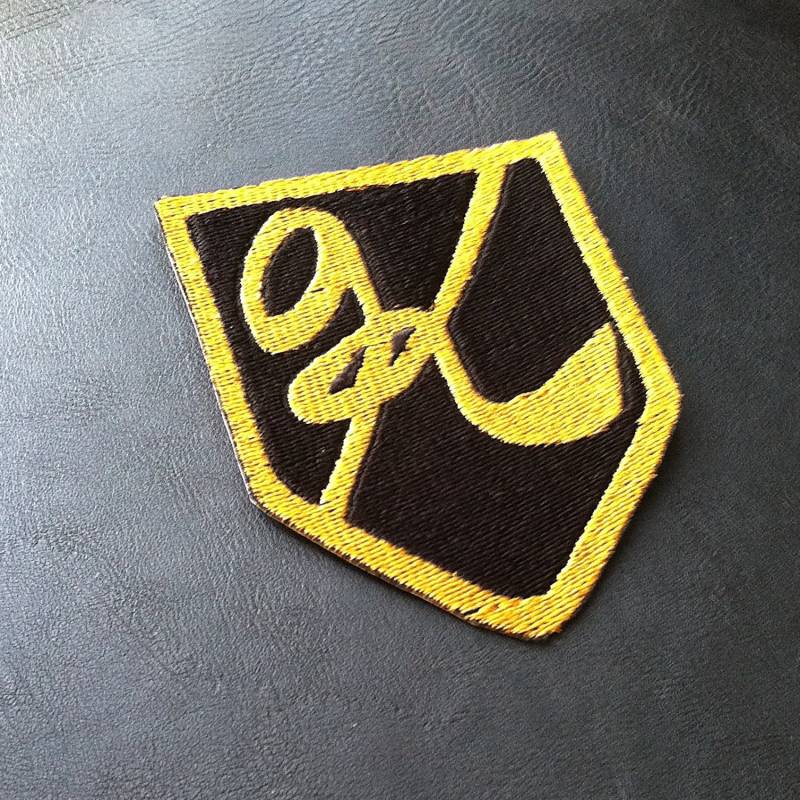 Mahou Tskai Tai/Magic Users Club Kitanohashi High School Patch von QuidVis